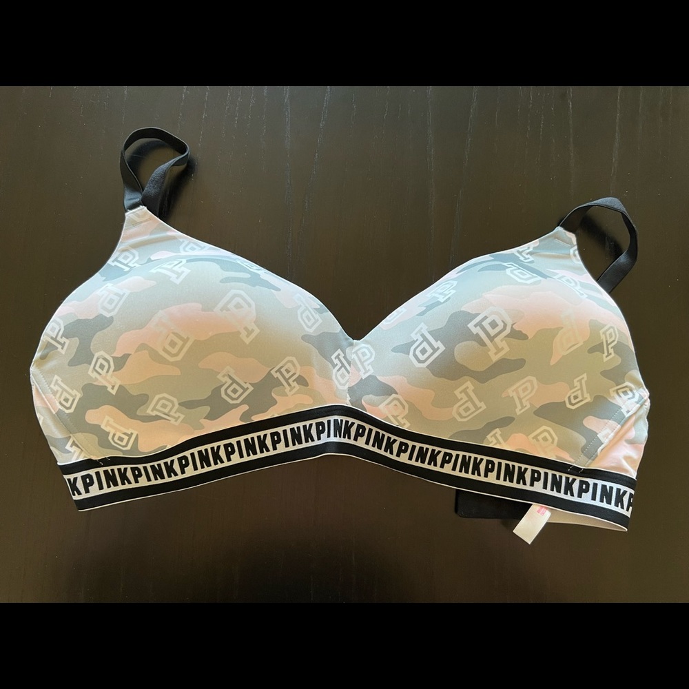 Victoria’ Secret Pink Bra - Wear Everywhere Wireless Lightly Lined